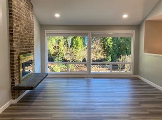 23124 35th Ave SE, Bothell, WA 98021