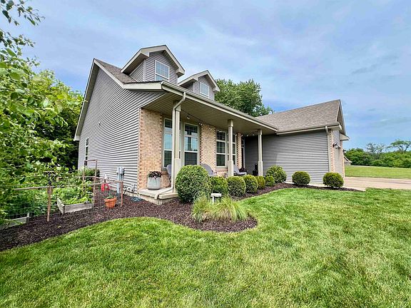 4th image of 8747 N Stone Farm
