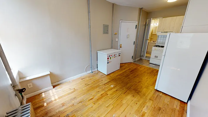 Rented by REAL New York | media 4