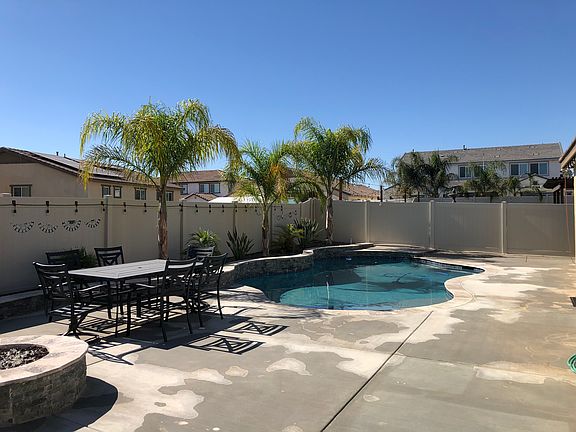 2nd image of 30426 Cowboy Ln