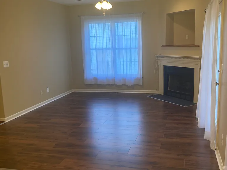 11102 Spring Meadow Blvd — Photo 7
