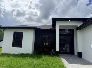1409 Roosevelt AVE, LEHIGH ACRES, FL 33972