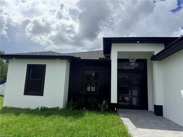 1409 Roosevelt AVE, LEHIGH ACRES, FL 33972