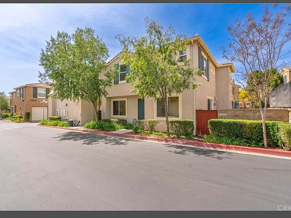2nd image of 27438 Larabee Ct