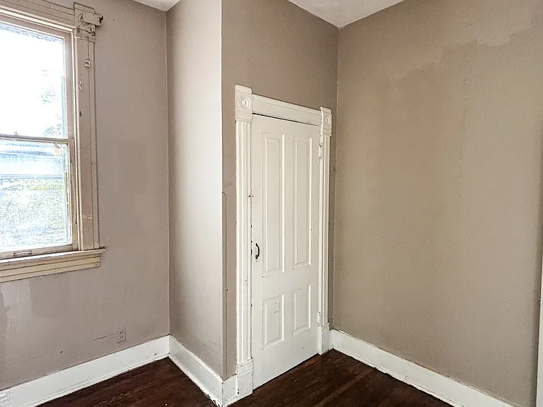 812 W Virginia Ave — Photo 23