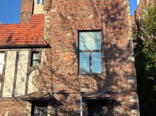 3620 190th St, Flushing, NY 11358