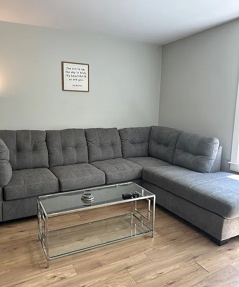 42 Thornton Ave — Photo 9