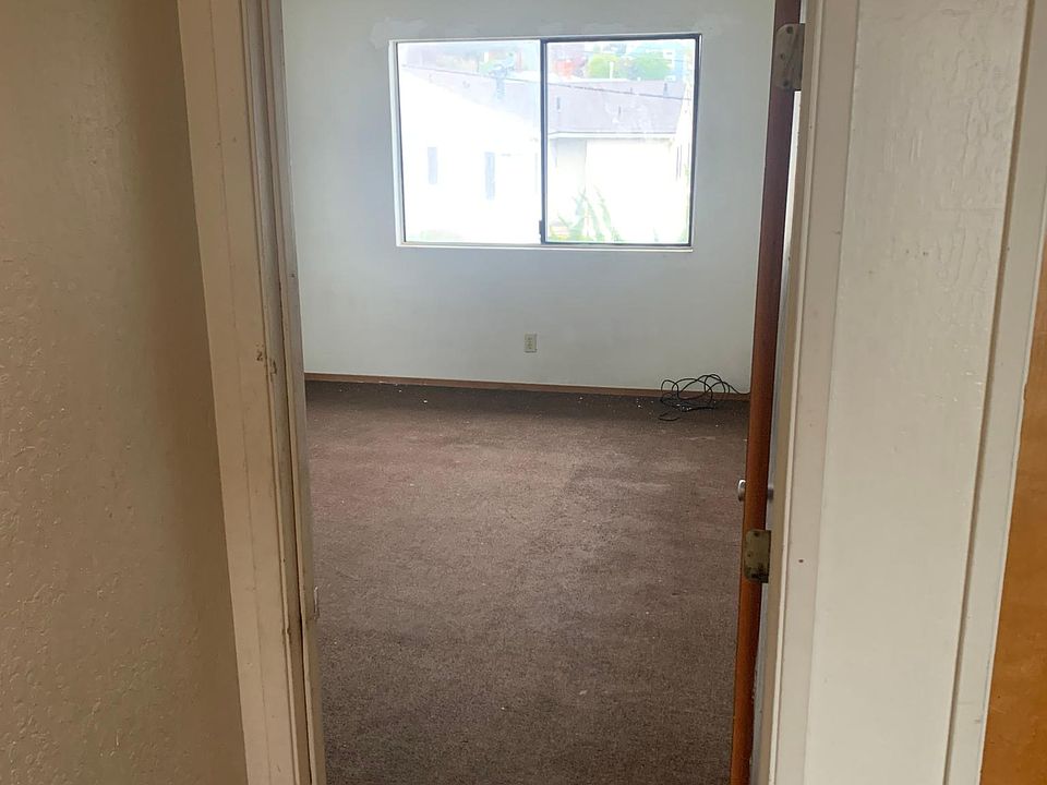 1st image of 5523 Santa Cruz Ave #5