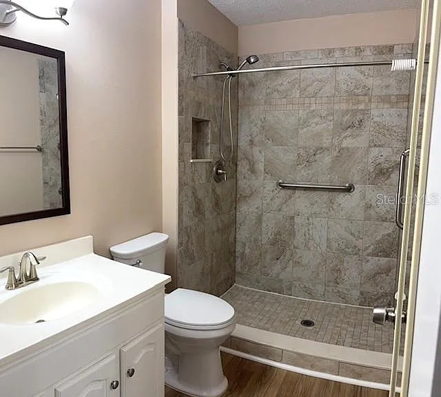 1005 Rickenbacker Dr — Photo 22