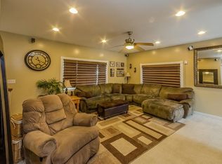 33 Tremont St, Dartmouth, MA 02748