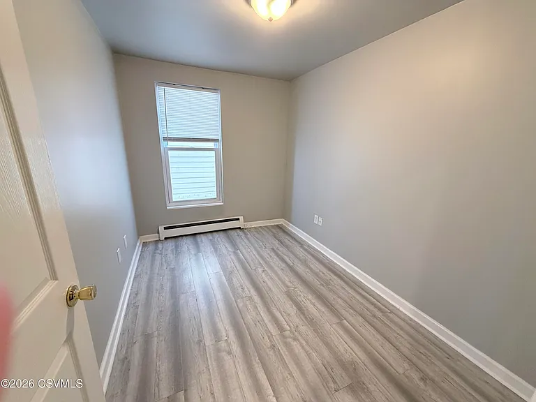 1232 Ferry St #101 — Photo 9