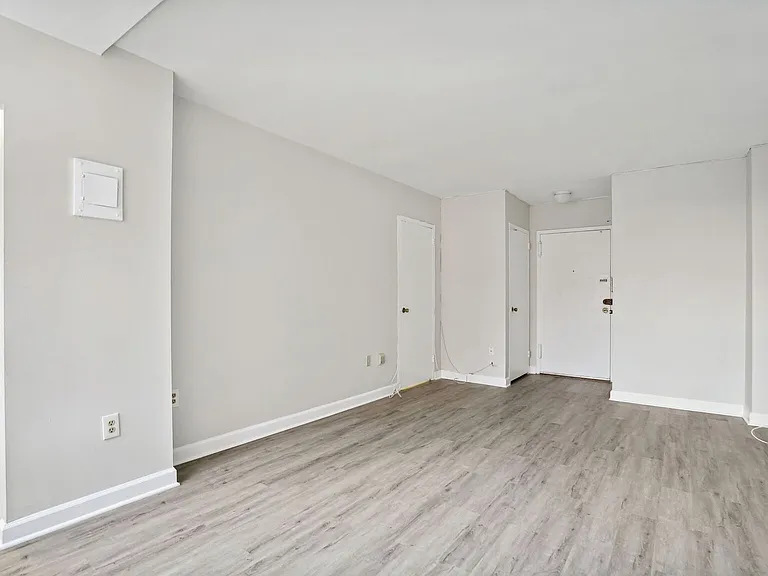 1111 Arlington Blvd #705 — Photo 4