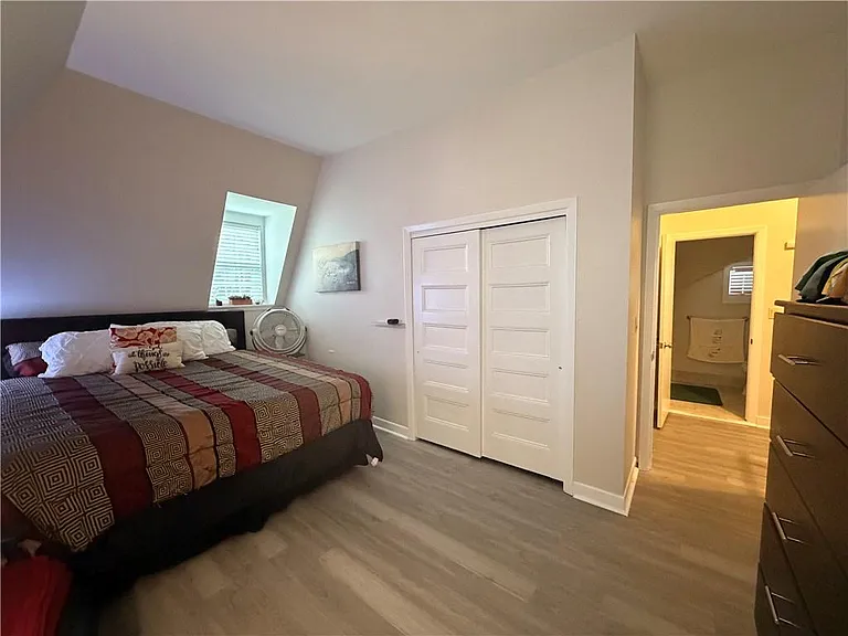 412 Bellevue Ave #9 — Photo 20