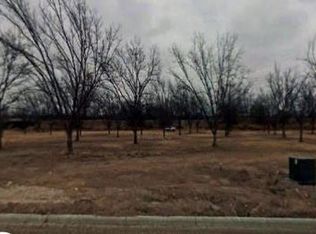 320 Eagle View Rd, Eagle Pass, TX 78852