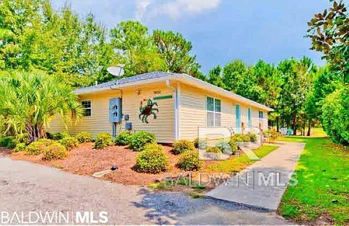 5652 Dee St #A Photo 1