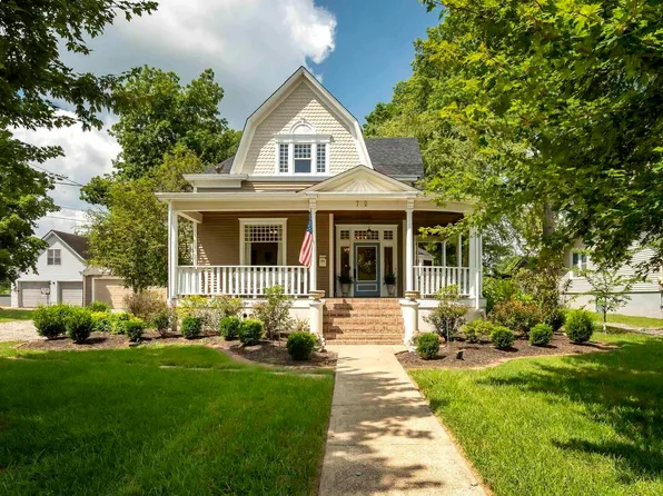 702 S Market St, Marion, IL 62959