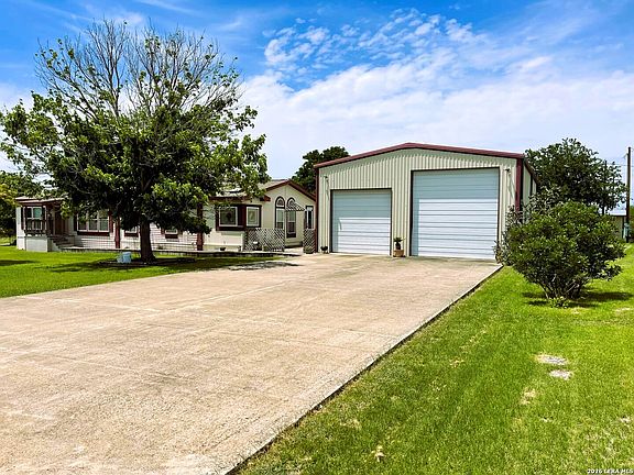 2nd image of 460 Faurie Road