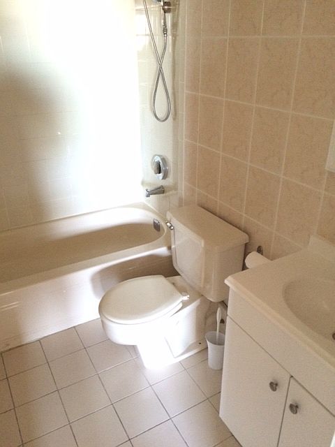 2nd image of 2955 Shell Rd APT 2O
