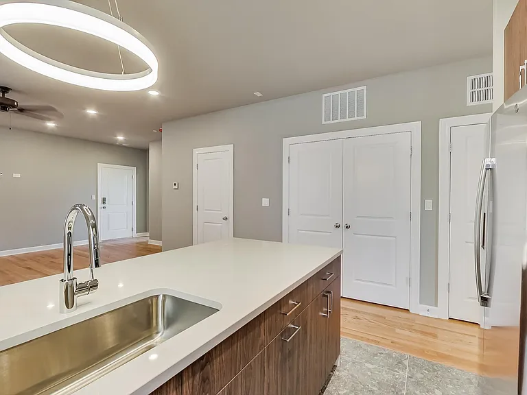6132 S Kimbark Ave #1W — Photo 8