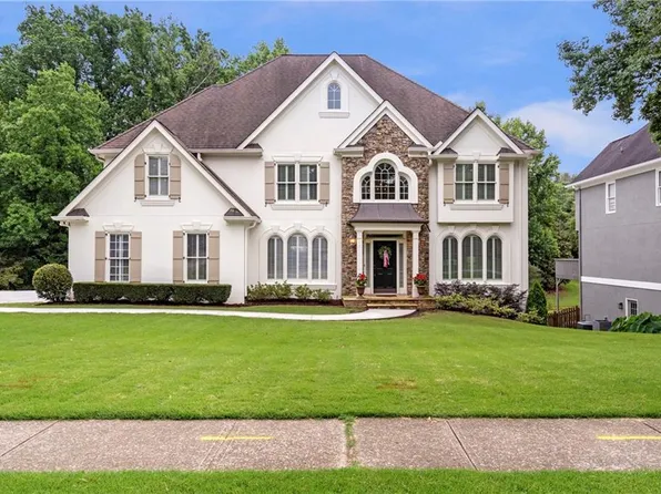 6215 Deerwoods Trl, Alpharetta, GA 30005