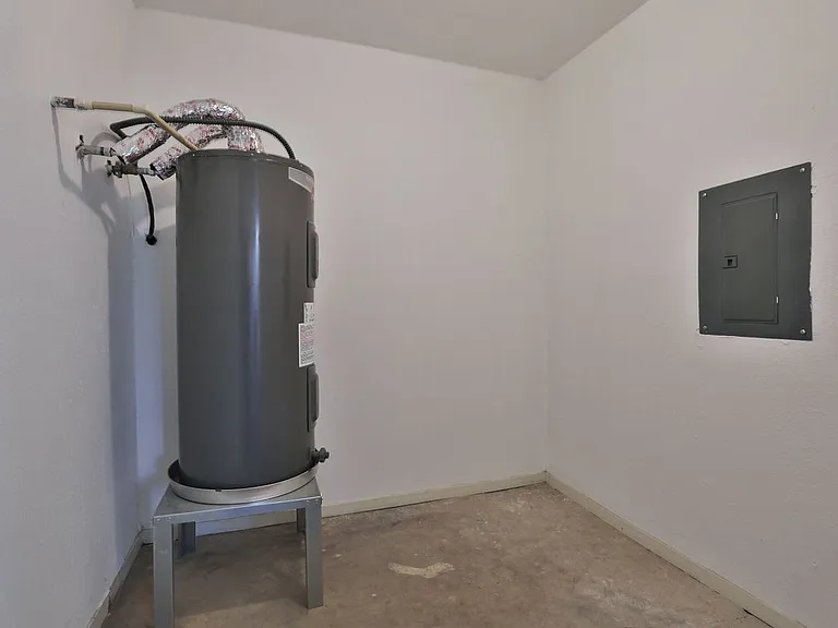 5005 Georgi Ln #18 — Photo 18