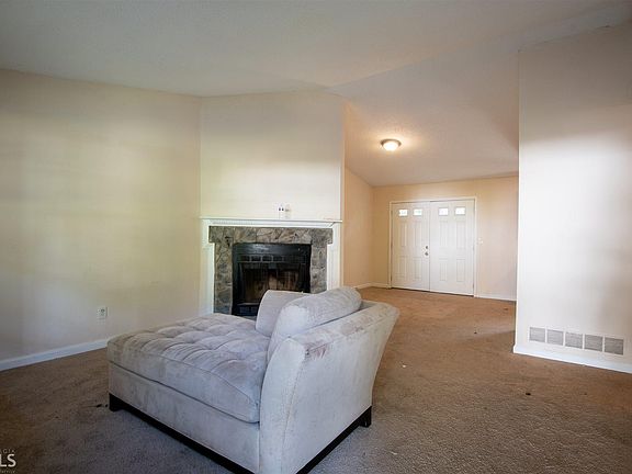 3rd image of 510 Village Square Ct #27