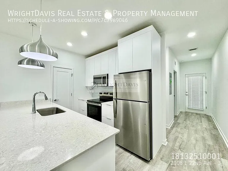 2108 E 22nd Ave #3 — Photo 8