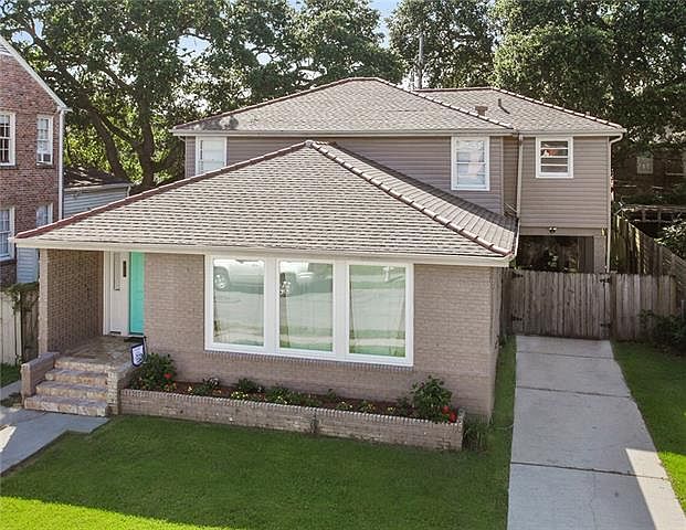 1st image of 4133 Vincennes Pl
