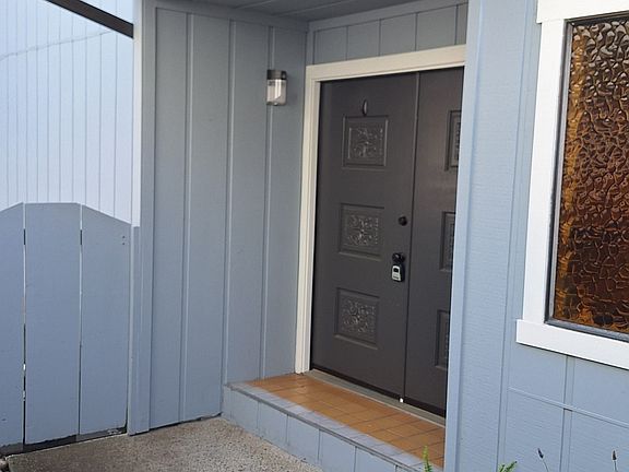 3rd image of 123 Provincetown Ct #1