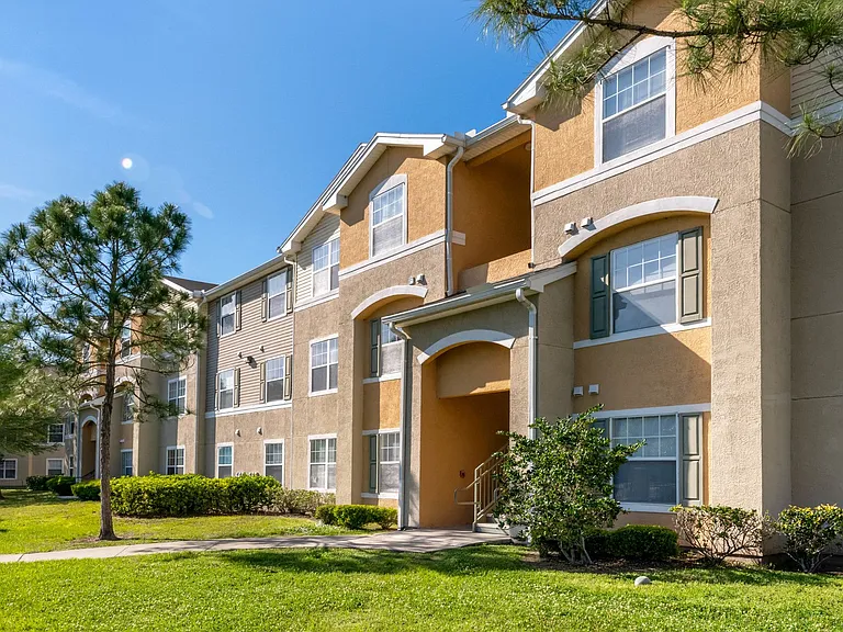 Ryan Oaks Apartments — Photo 19