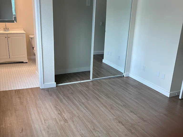 14116 Tiara St #5 — Photo 30