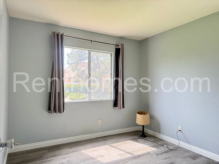 824 Caminito Estrella — Photo 10