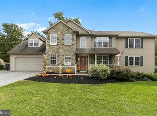 991 Hidden Hollow Dr, Gap, PA 17527