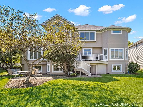 3rd image of 2239 Hillsboro Ln