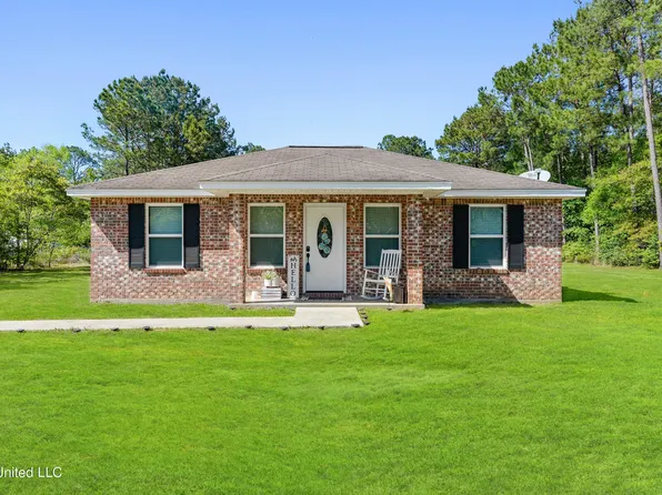 19506 Wilson Dr, Saucier, MS 39574