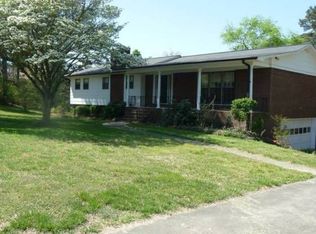 909 Brentwood Dr NE, Cullman, AL 35055
