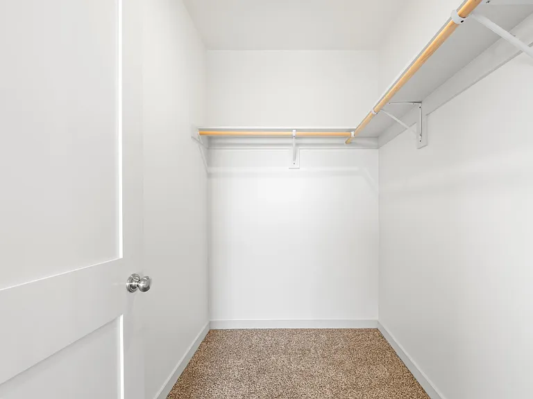 Columbia River Walk Apartments — Photo 125