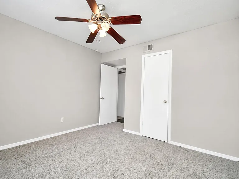 7700 W Airport Blvd #710 — Photo 15