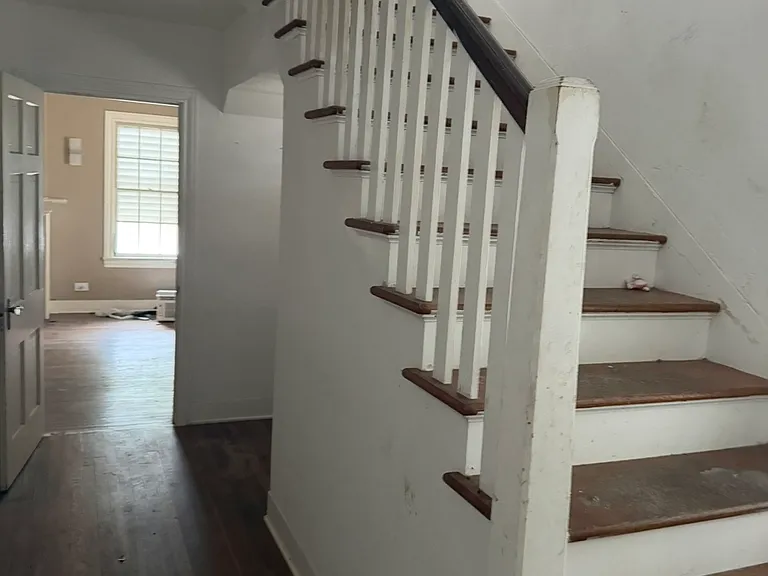 854 Oak Park Ave — Photo 4