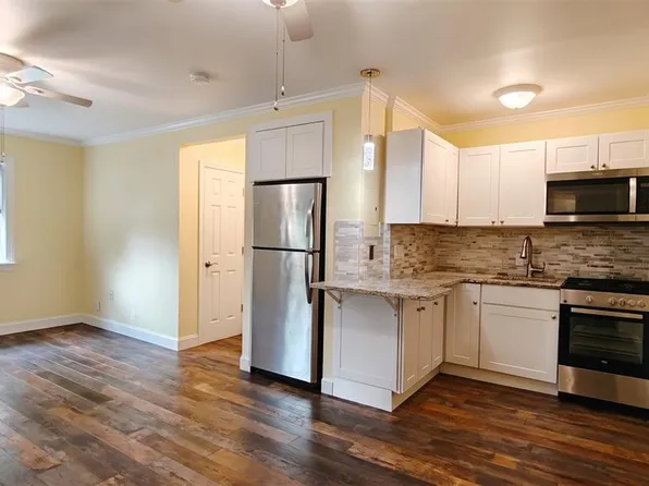 3021 Edwin Ave APT 2J, Fort Lee, NJ 07024