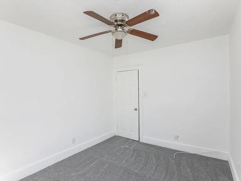1609 Richmond Ave — Photo 16