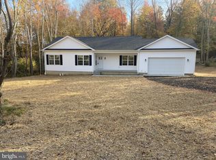 44043 Sandy Bottom Rd, Hollywood, MD 20636