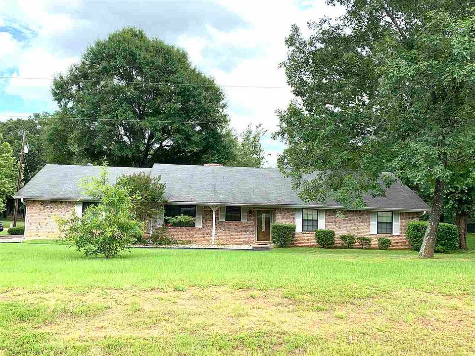 2nd image of 106 Sleepy Hollow Ln