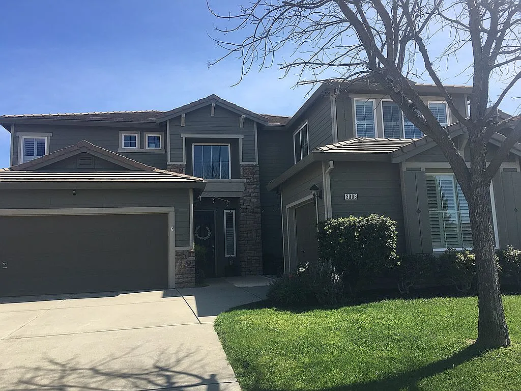 3008 Sutter Buttes Dr photo 1