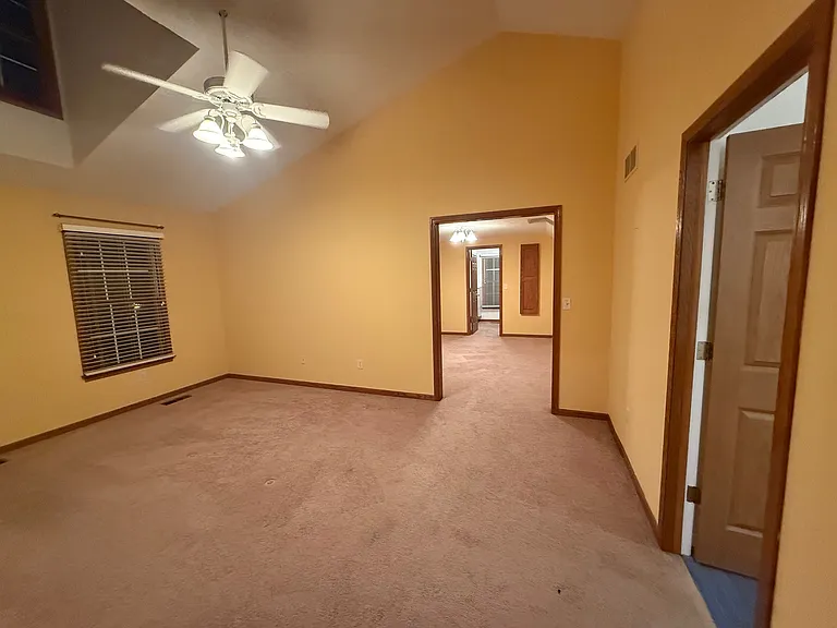 2764 Rising Meadow Dr — Photo 14