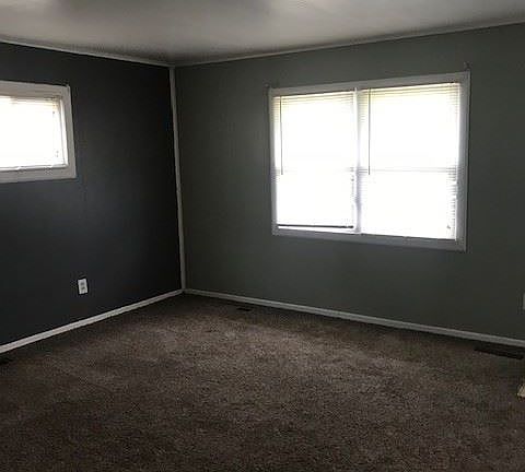 5th image of 3914 Norfolk Ave