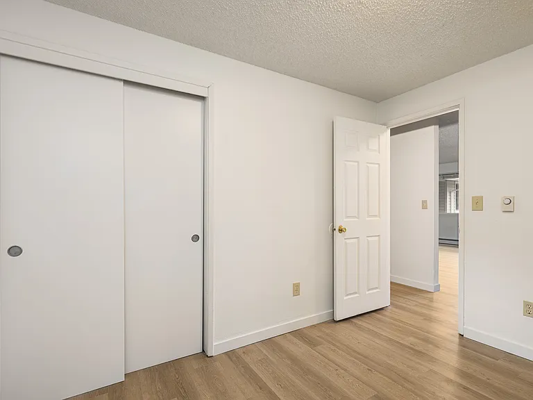 Timberwood Apartments — Photo 18