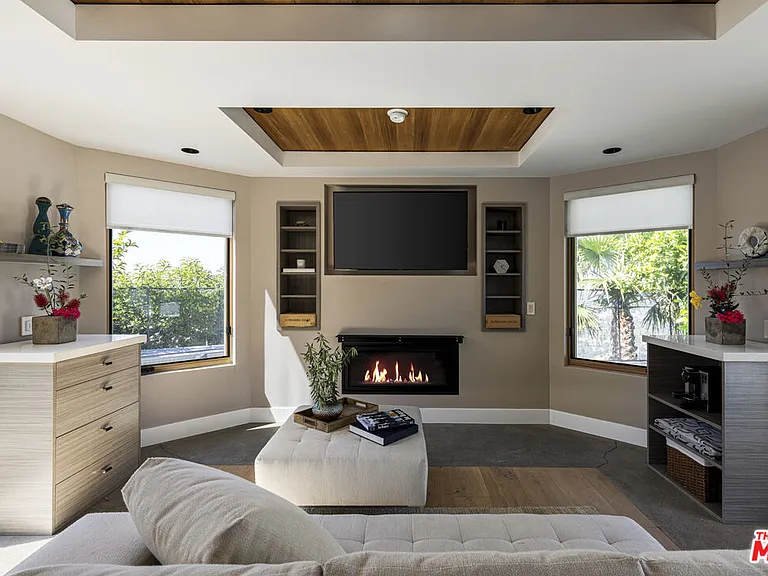 2715 Edwin Pl — Photo 38
