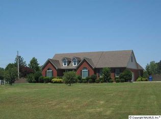 1311 Nanceford Rd SW, Hartselle, AL 35640