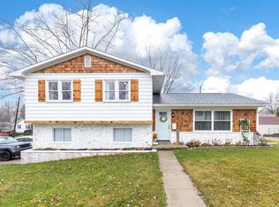 515 Brookwood Dr, Bellefontaine, OH